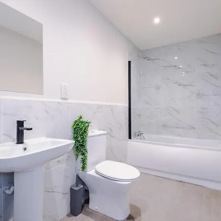 Apartment Stunning Flat In By Purestay Short Leeds (West Yorkshire)