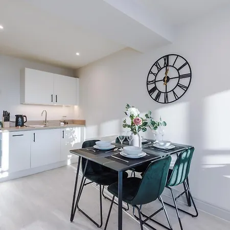 Apartment Stunning Flat In By Purestay Short