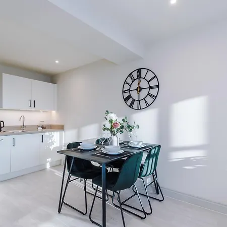 Apartment Stunning Flat In By Purestay Short *